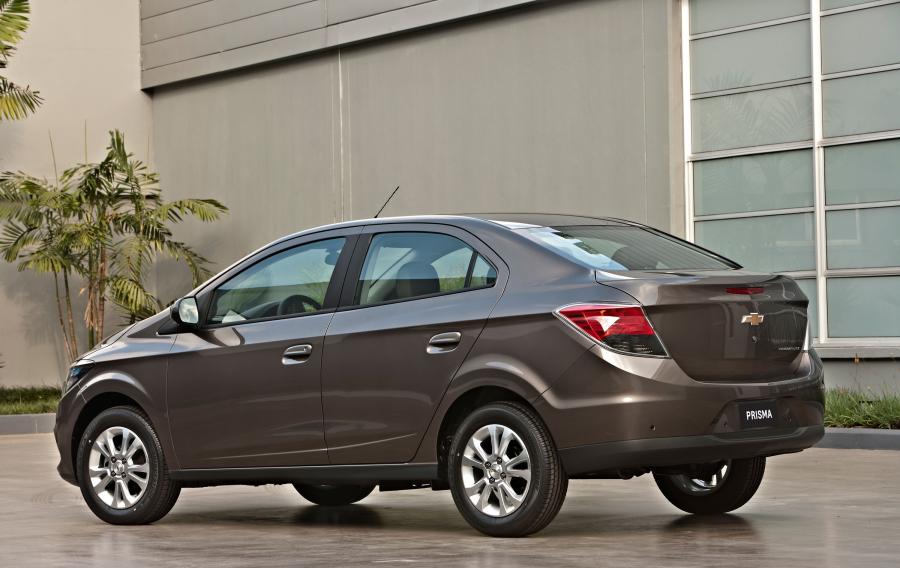  Chevrolet Prisma LTZ 2013 года  (фото 24 из 75)